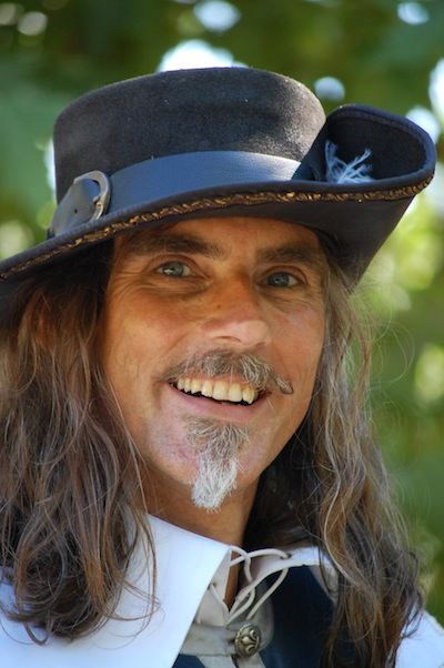 d'Artagnan, Facharzt für Anästhesie, Notarzt